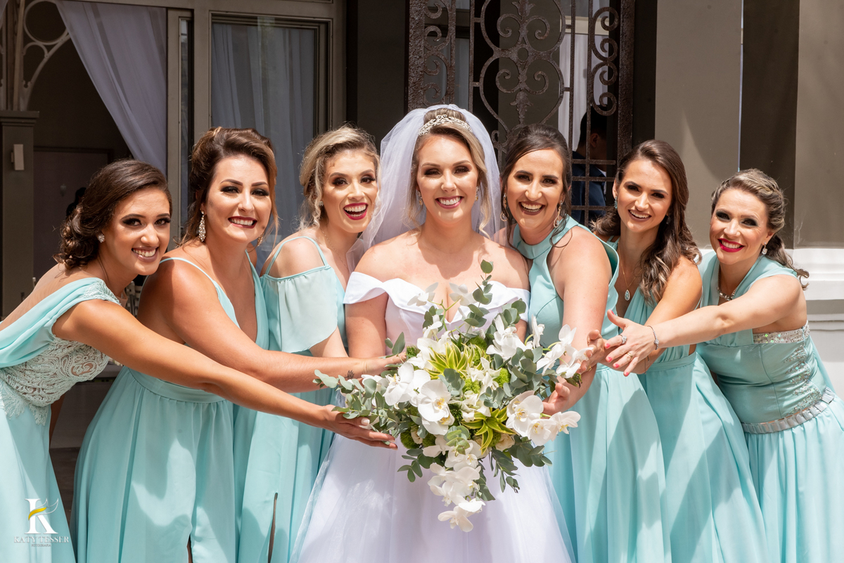 casamento de flavia e gustavo urio park marmeleiro parana katy tesser fotografo melhor do parana madrinhas vestido verde