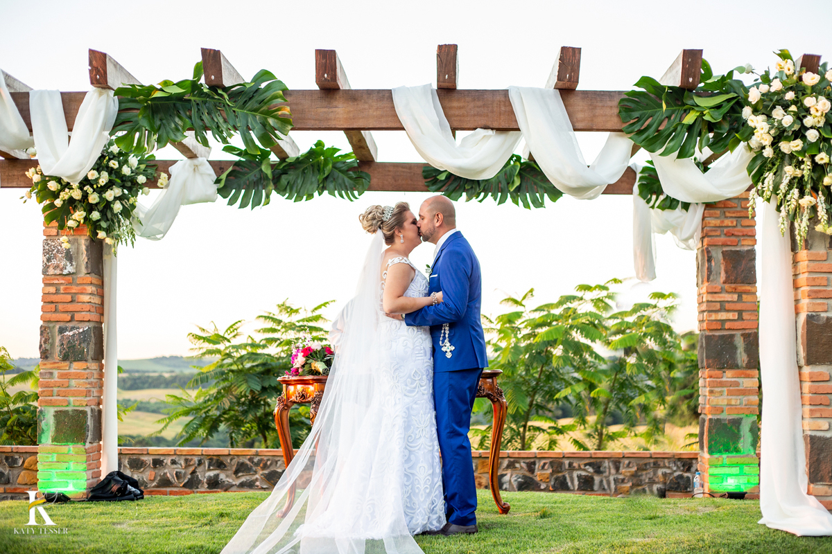 casamento jessica e tiago ao ar livre em coronel vivida katy tesser fotografo melhor do parana