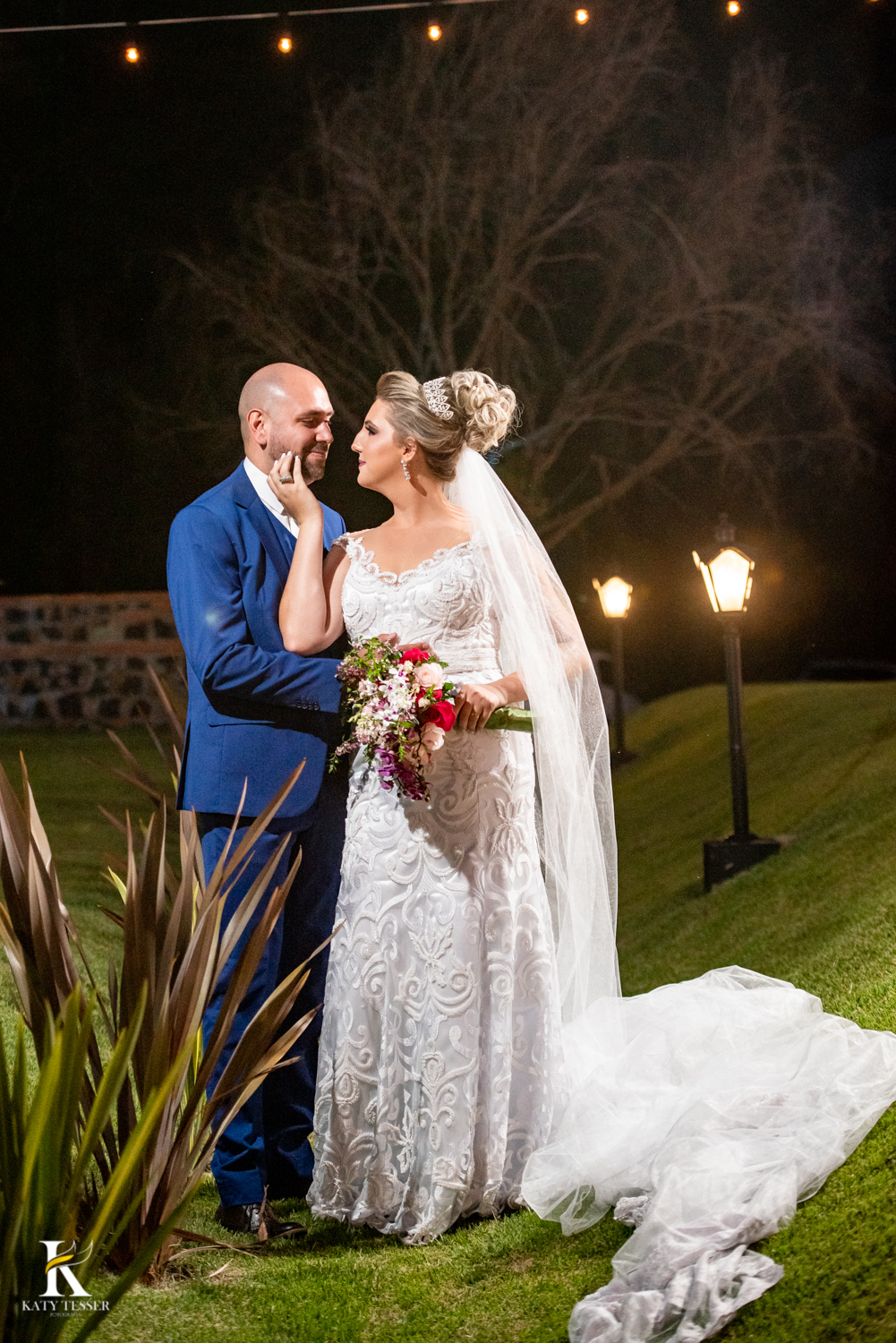 casamento jessica e tiago ao ar livre em coronel vivida katy tesser fotografo melhor do parana sessão de fotos dos noivos