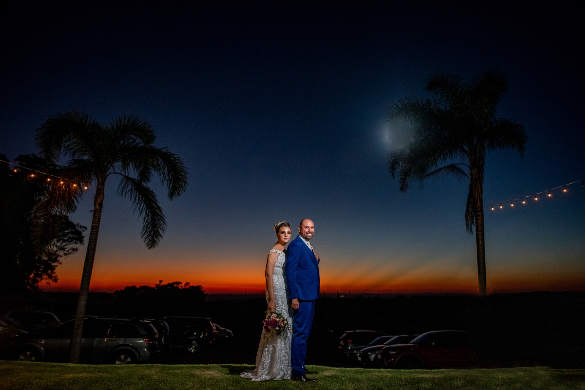 casamento jessica e tiago ao ar livre em coronel vivida katy tesser fotografo melhor do parana sessão de fotos dos noivos