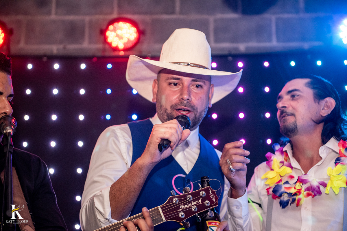 casamento jessica e tiago ao ar livre em coronel vivida katy tesser fotografo melhor do parana festa