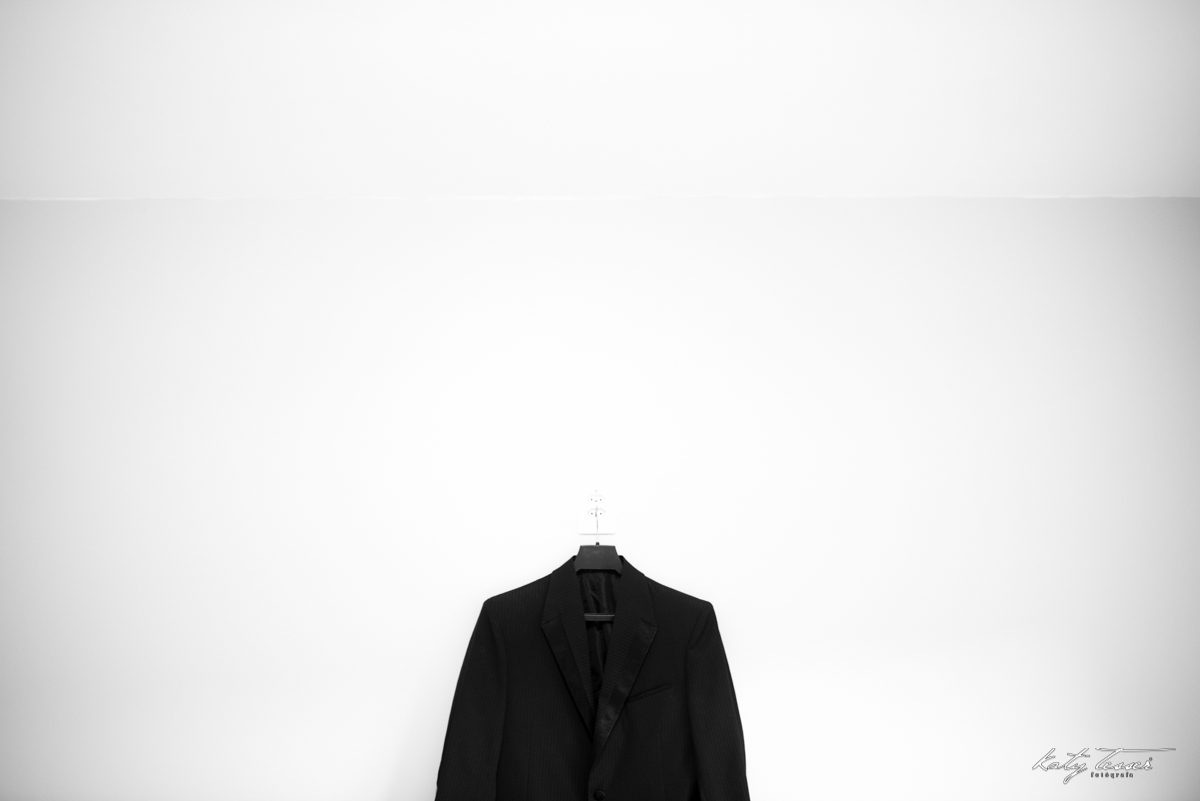 paleto do noivo, roupa do noivo, noivo pronto, noivo ansioso,katy tesser,katy tesser fotografa,katy tesser fotografia,katy tesser fotografo de casamento,katy tesser fotografa de casamento,casamento de dia,wedding,casamento de dia,pre wedding,e session,tra