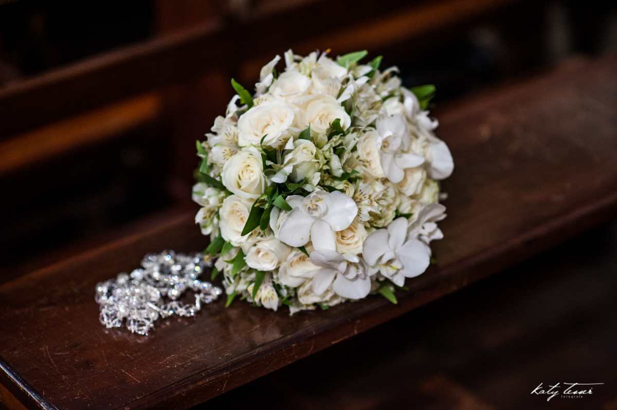 bouquet da noiva, bouquet de flores, bouquet, rosário da noiva, rosário, katy tesser,katy tesser fotografa,katy tesser fotografia,katy tesser fotografo de casamento,katy tesser fotografa de casamento,casamento de dia,wedding,casamento de dia,pre wedding,e
