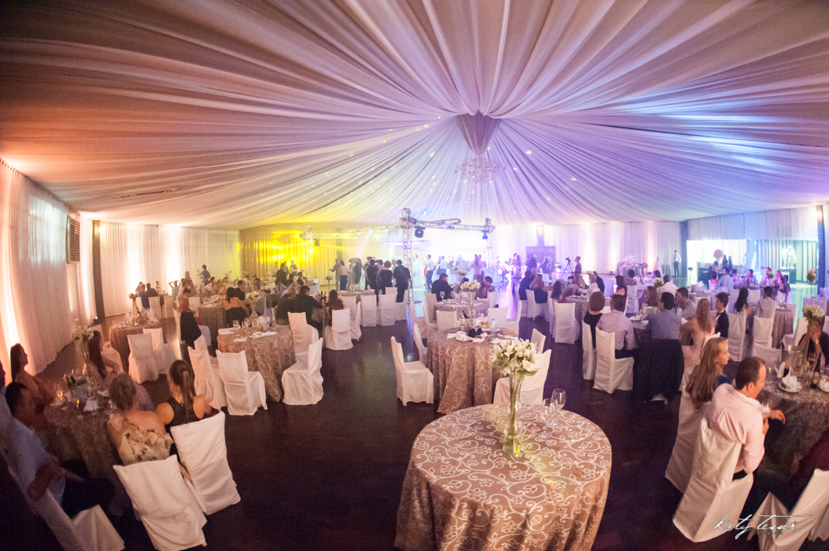 valsa dos noivos, festa de casamento, casamento caroline e fabiano,  katy tesser,katy tesser fotografa,katy tesser fotografia,katy tesser fotografo de casamento,katy tesser fotografa de casamento,casamento de dia,wedding,casamento de dia,pre wedding,e ses