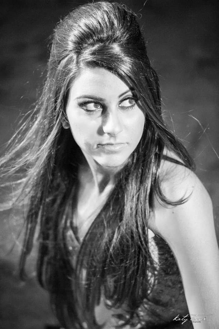 15 anos, beatriz, katy tesser fotos criativas, fotos criativas, katy tesser, fotografo, fotografa, katy tesser fotografia, fotos katy tesser, book, sessão fotográfica, fotografo coronelvivida, fotografo pato branco, fotografo francisco beltrão, fotografo 