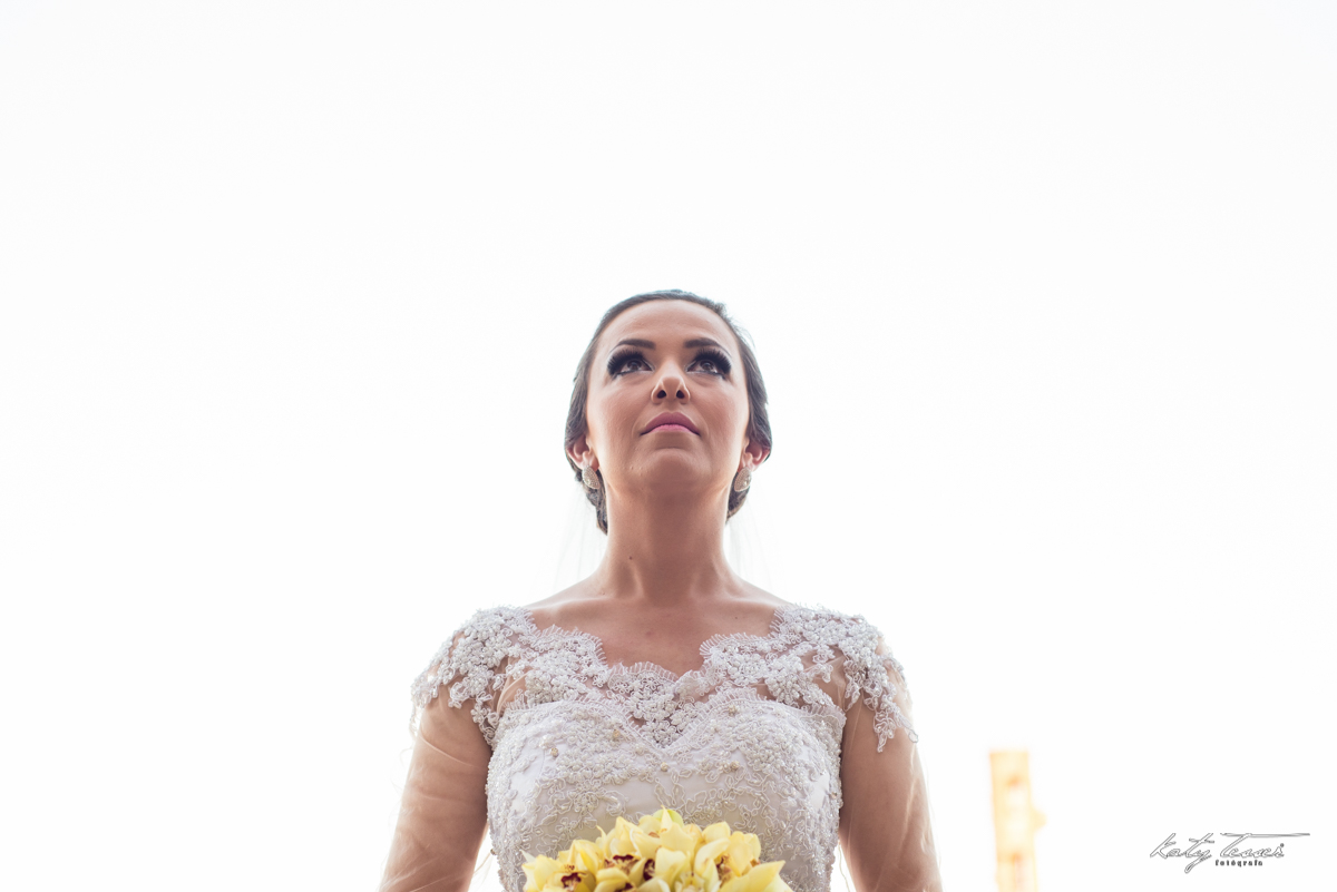 entrada da noiva, bouquet de noiva, bouquet, vestido de noiva, casamento claudia e marcio, casamento quedas do iguaçu, katy tesser,katy tesser fotografa,katy tesser fotografia,katy tesser fotografo de casamento,katy tesser fotografa de casamento,casamento