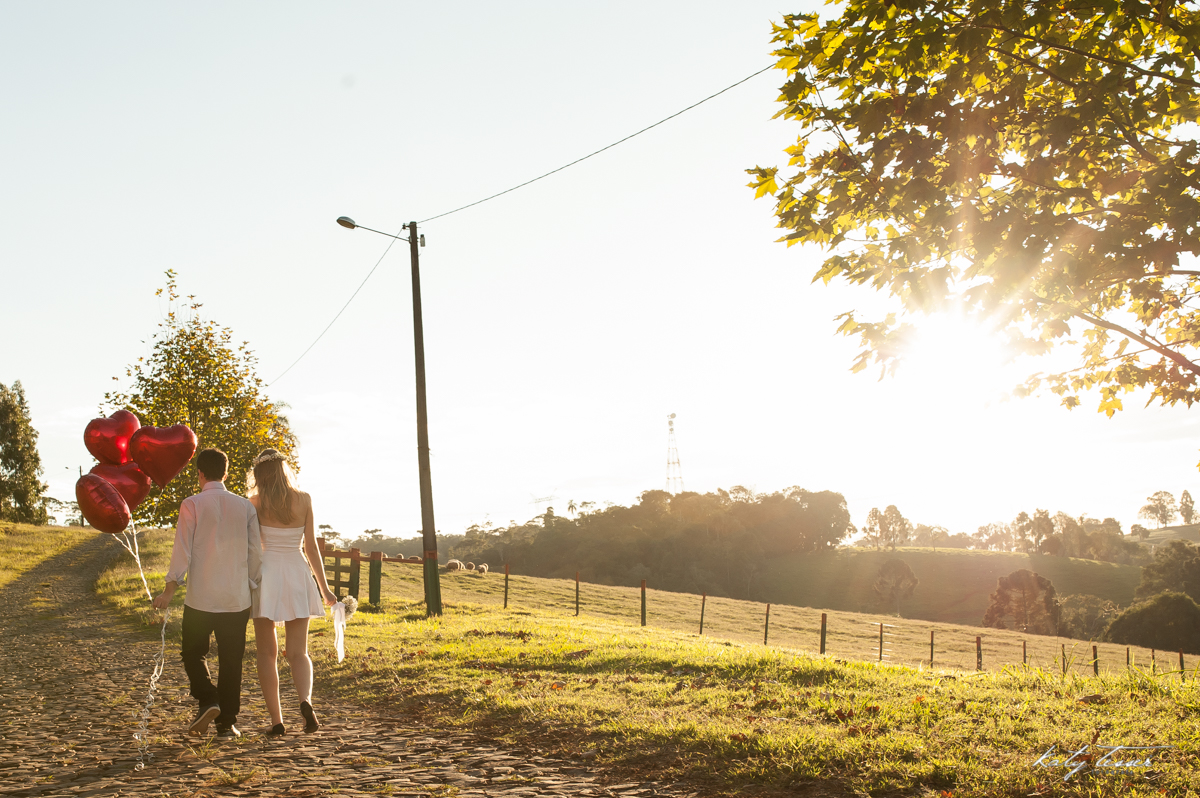 carol e vini, caroline e vinicius, pre casamento, katy tesser fotos criativas, fotos criativas, katy tesser, fotografo, fotografa, katy tesser fotografia, fotos katy tesser, book, sessão fotográfica, fotografo coronel vivida, fotografo pato 