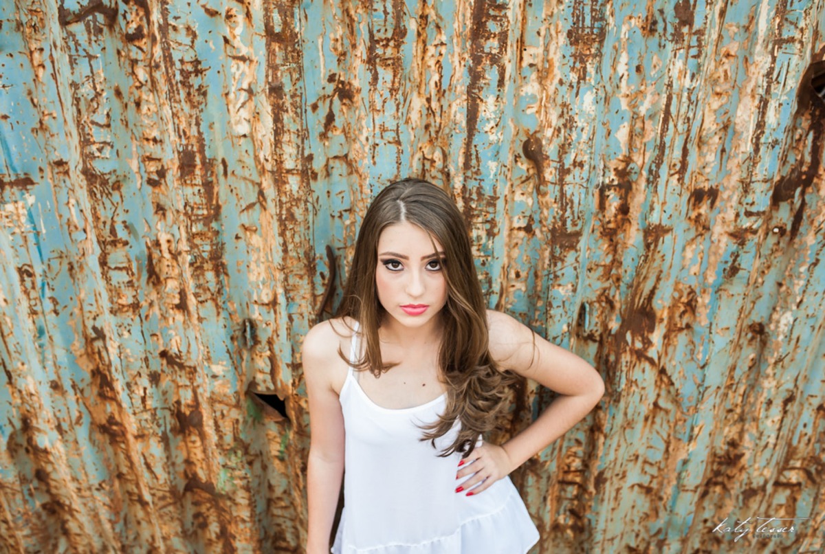 indrig Carniel, book ingrid Carniel, book ferro velho, book por do sol, book 15 anos, katy tesser fotos criativas, fotos criativas, katy tesser, fotografo, fotografa, katy tesser fotografia, fotos katy tesser, book, sessão fotográfica, fotog