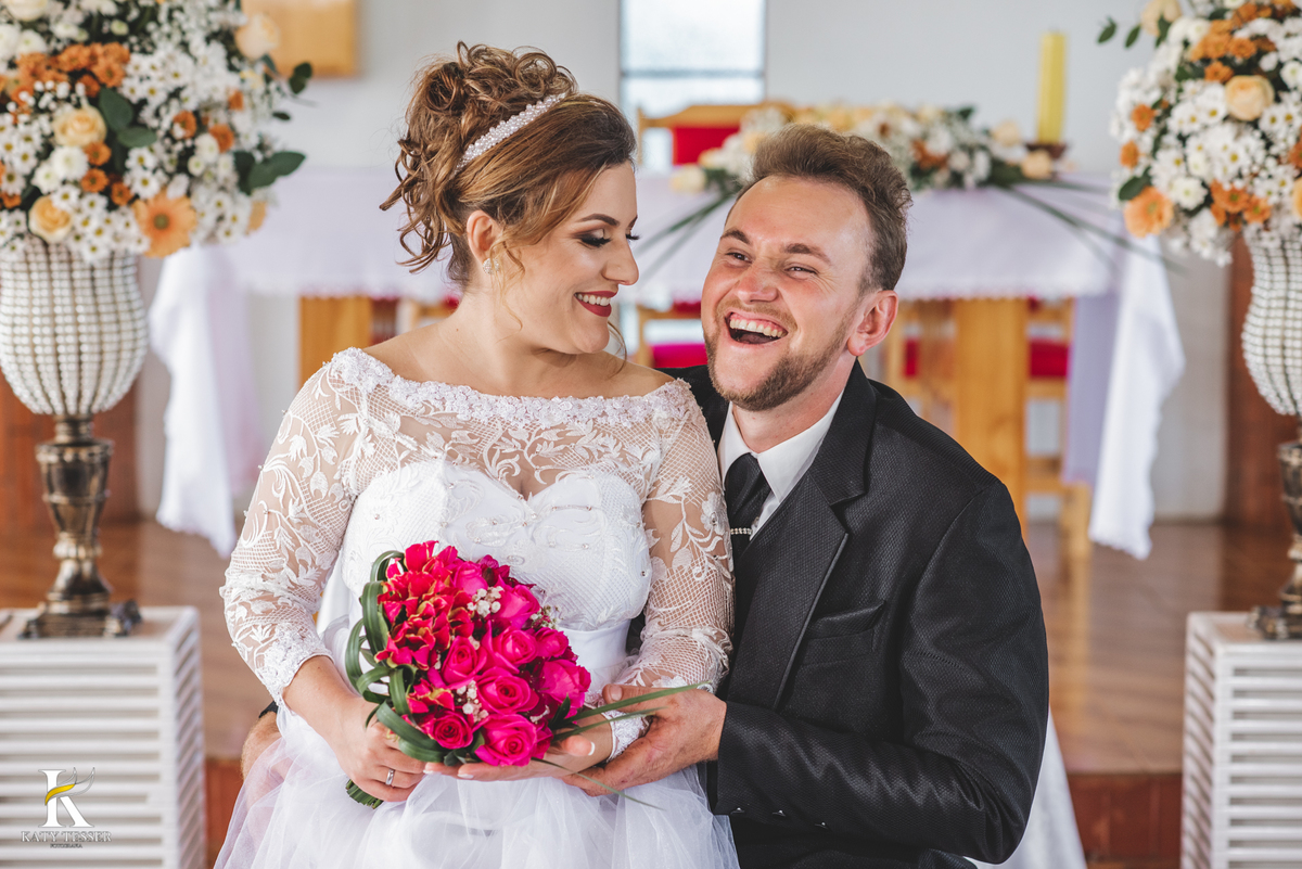 casamento de fernando e taiani em chopinzinho parana francisco beltrao pato branco de dia katy tesser fotografo melhor sessao de fotos do casal