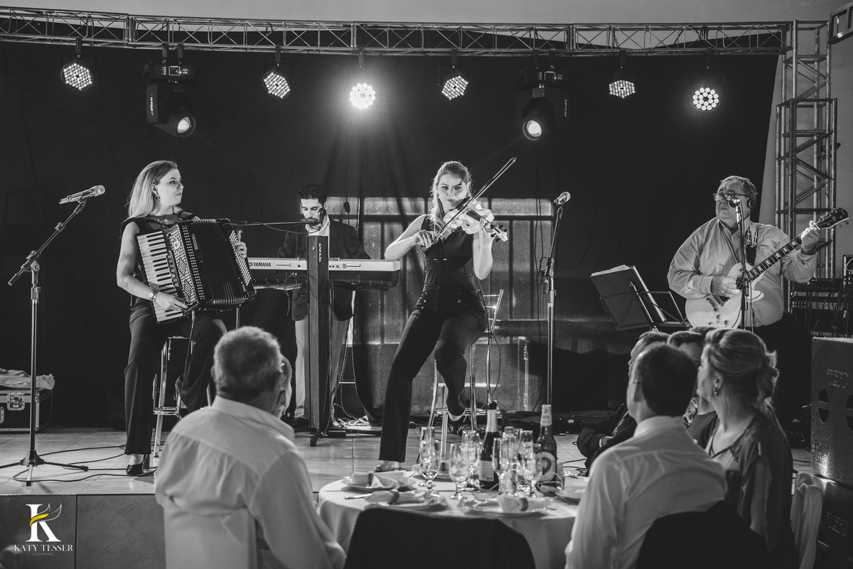 casamento de fernando e taiani em chopinzinho parana francisco beltrao pato branco de dia katy tesser fotografo melhor