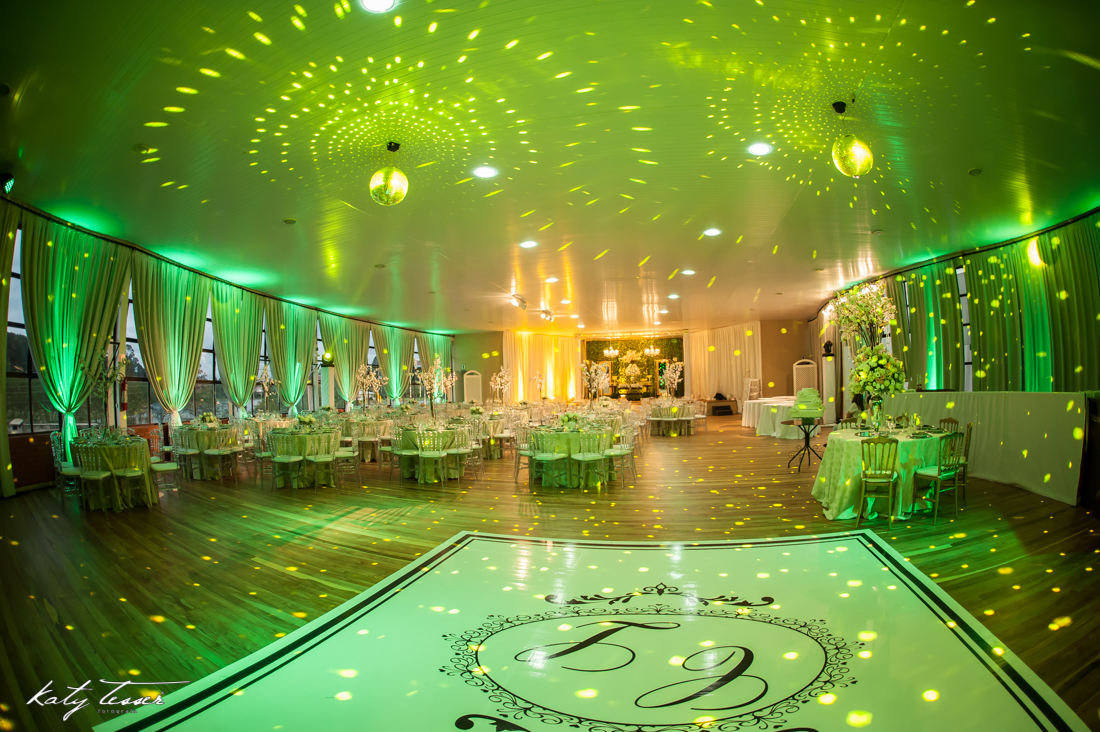 vestido de noiva, katy tesser fotos criativas, fotos criativas, katy tesser, fotografo, fotografa, katy tesser fotografia, fotos katy tesser, book, sessão fotográfica, fotografo coronel vivida, fotografo pato branco, fotografo francisco belt