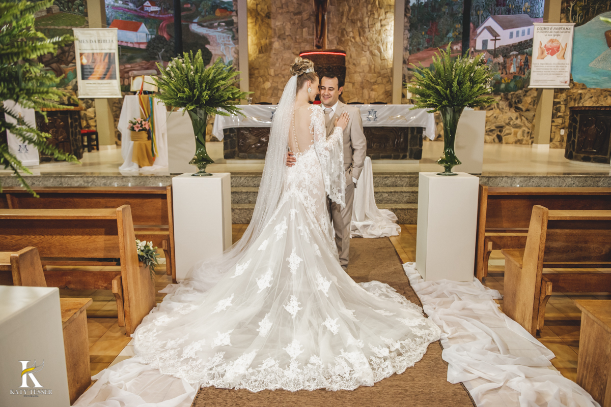 Casamento camila e Jacson laranjeiras do sul parana cerimonia tradicional Katy tesser melhor fotografo sessão de fotos dos noivos