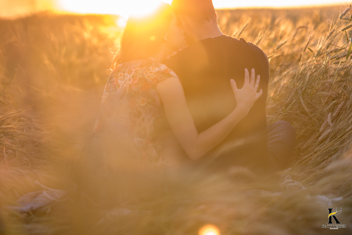 book,sessão,pre casamento,fotos,externas,casal,fotografo,fotos,criativas,noiva,noivo,aliança,flores,vestido de noiva