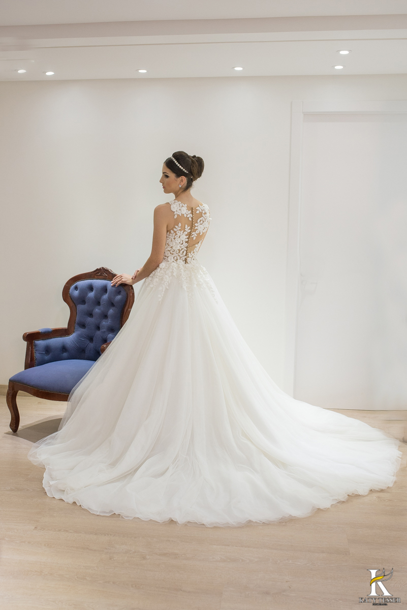 noiva, making of, vestido, maquiagem, sapato, bouquet, madrinha