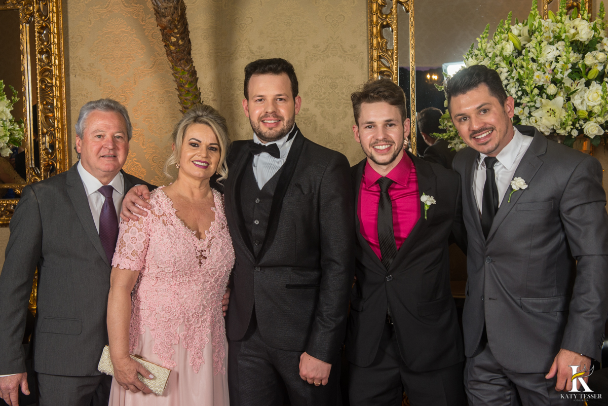 katy tesser, fotografo,noiva, noivo, casamento, vestido, bouquet, decoração, festa, cerimonia, igreja, fotografia, fotos, criativas