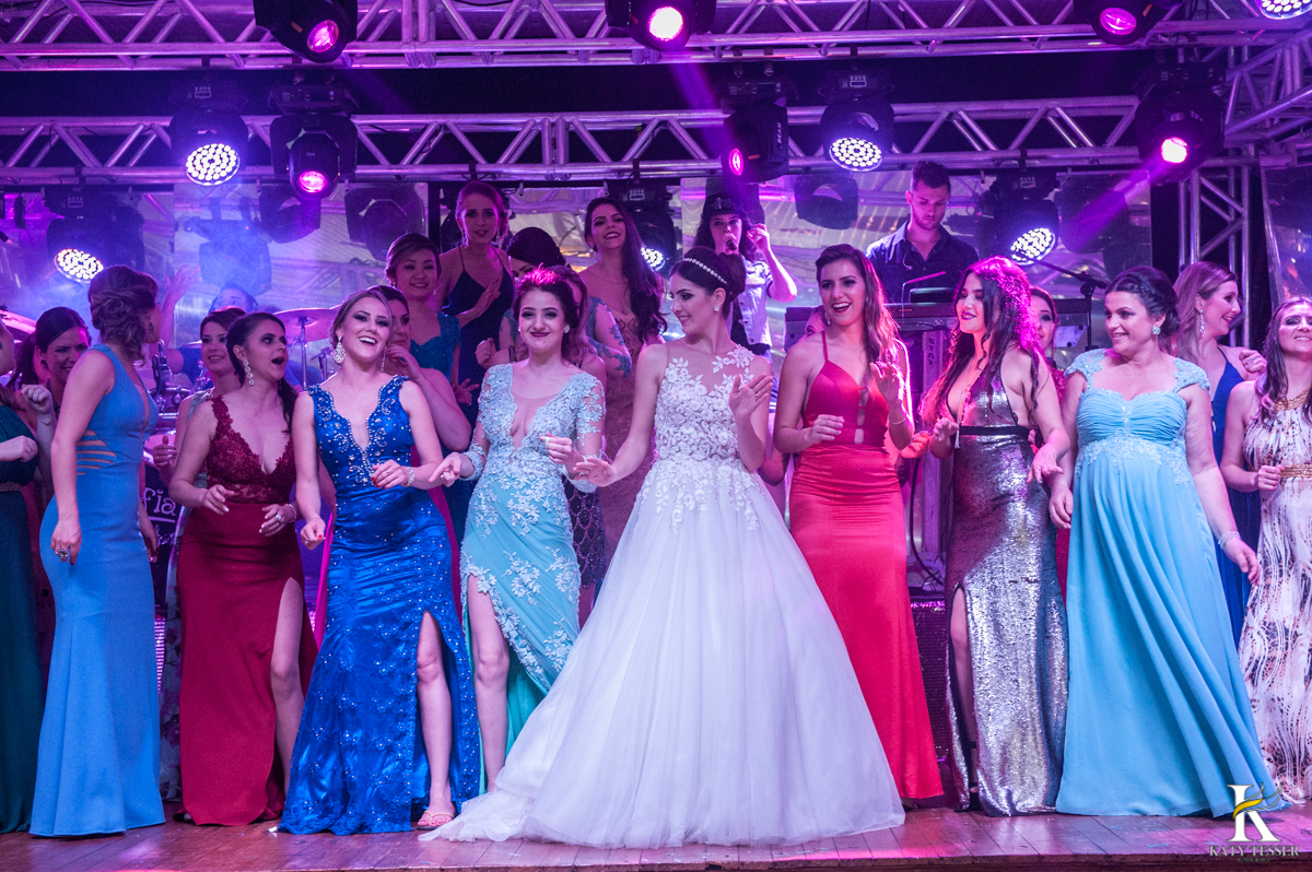 katy tesser, fotografo,noiva, noivo, casamento, vestido, bouquet, decoração, festa, cerimonia, igreja, fotografia, fotos, criativas