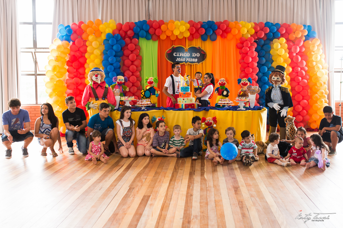 anivesario-01-ano-joao-pedro-decoração-infantil-circo-palhaço