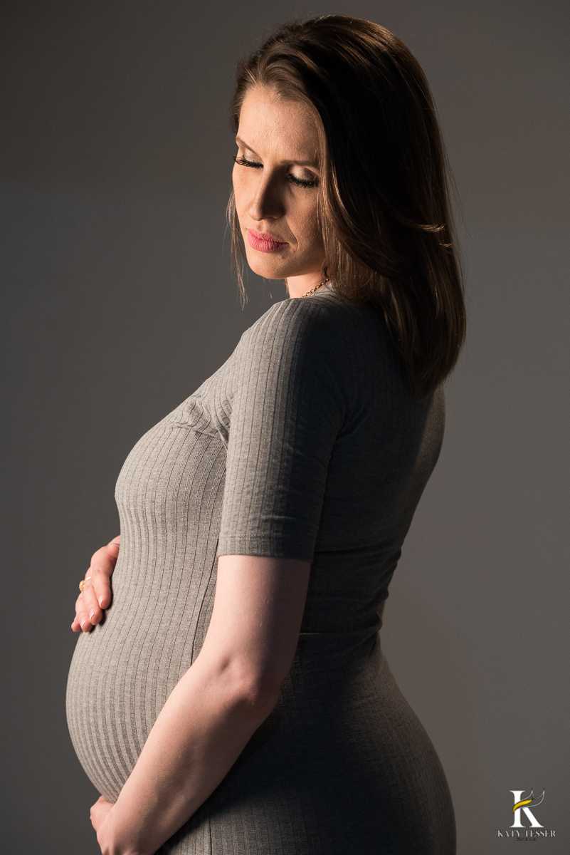 gestante,gravida,nenem,bebe, roupa de bebe, mãe, pai, filha, filho,barriga, sessão de fotos, fotos criativas, katy tesser, fotografo