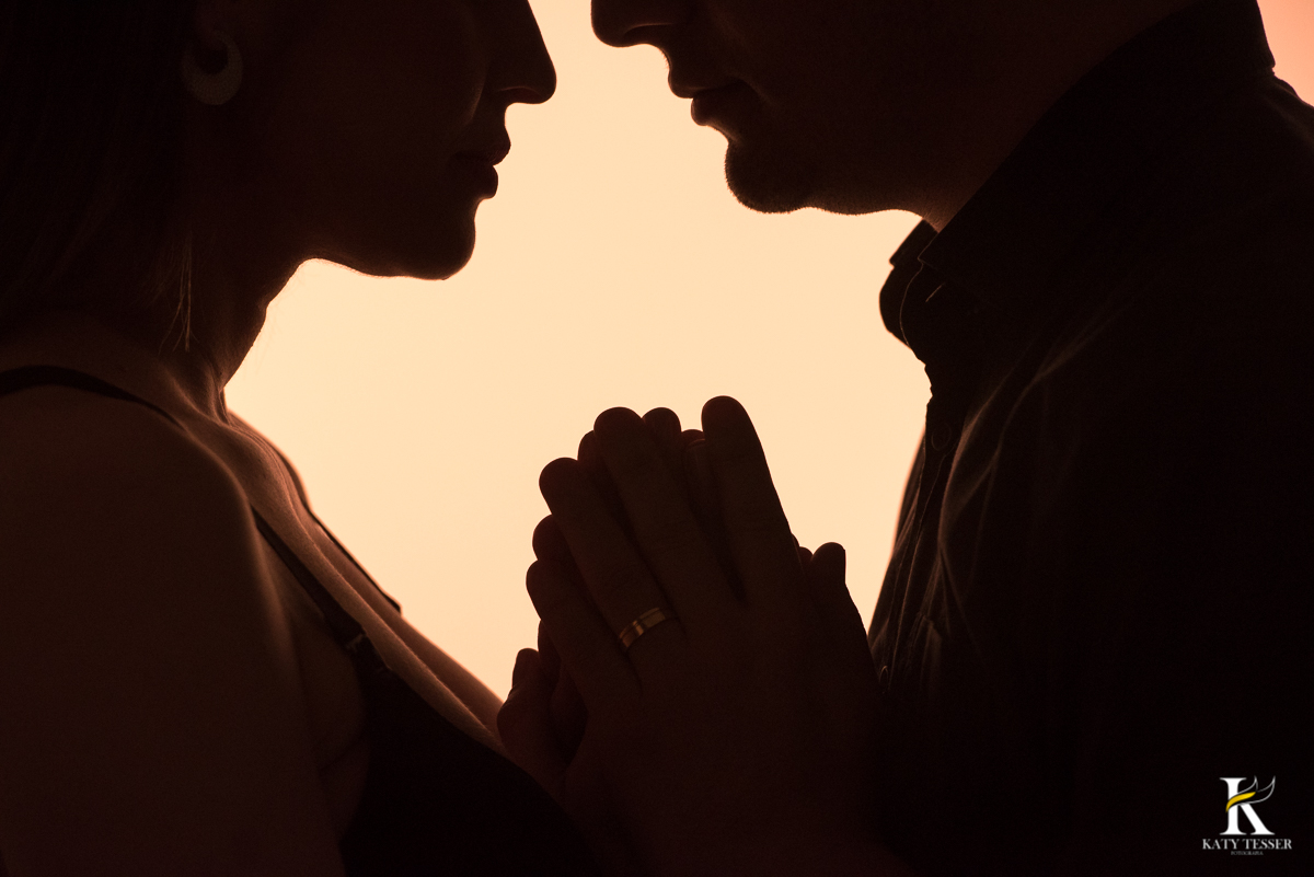 gestante,gravida,nenem,bebe, roupa de bebe, mãe, pai, filha, filho,barriga, sessão de fotos, fotos criativas, katy tesser, fotografo