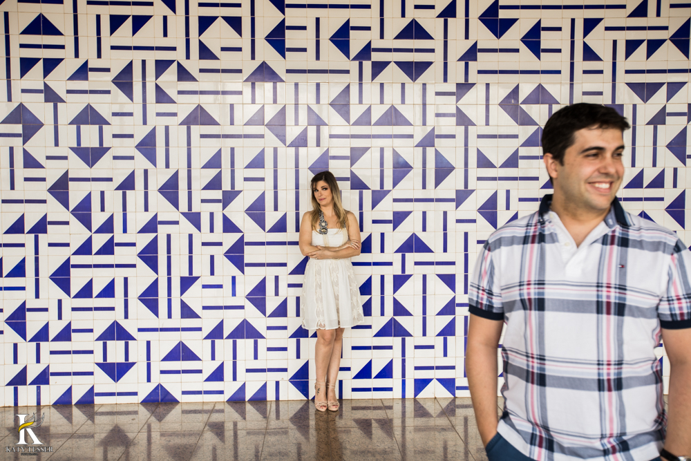 katy-tesser-fotografa-book-pre casamento-pre wedding-wedding-noivo-noiva-casamento-brasilia-df-parana-brasil-exterior-fotos-externas-arquitetura