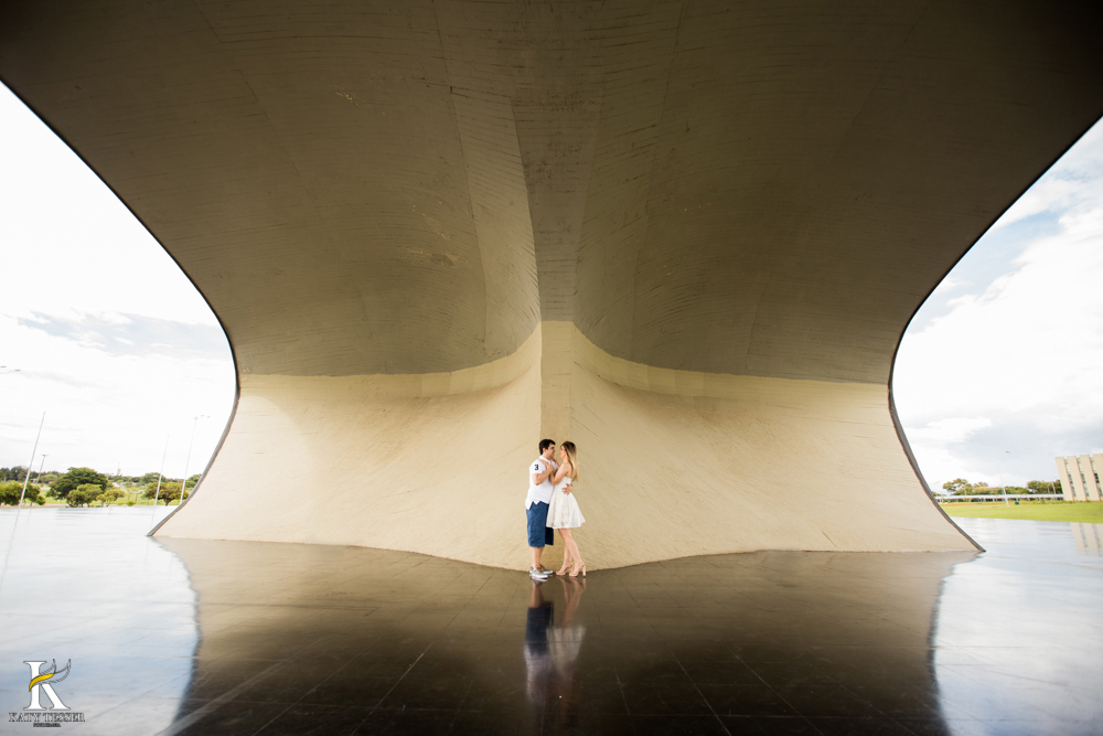katy-tesser-fotografa-book-pre casamento-pre wedding-wedding-noivo-noiva-casamento-brasilia-df-parana-brasil-exterior-fotos-externas-arquitetura