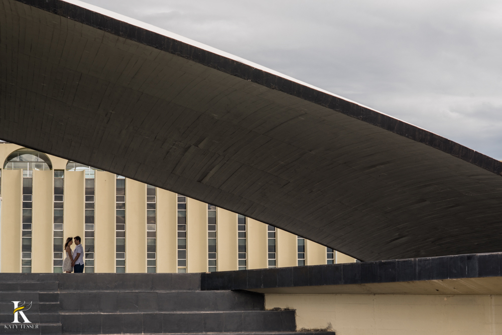 katy-tesser-fotografa-book-pre casamento-pre wedding-wedding-noivo-noiva-casamento-brasilia-df-parana-brasil-exterior-fotos-externas-arquitetura