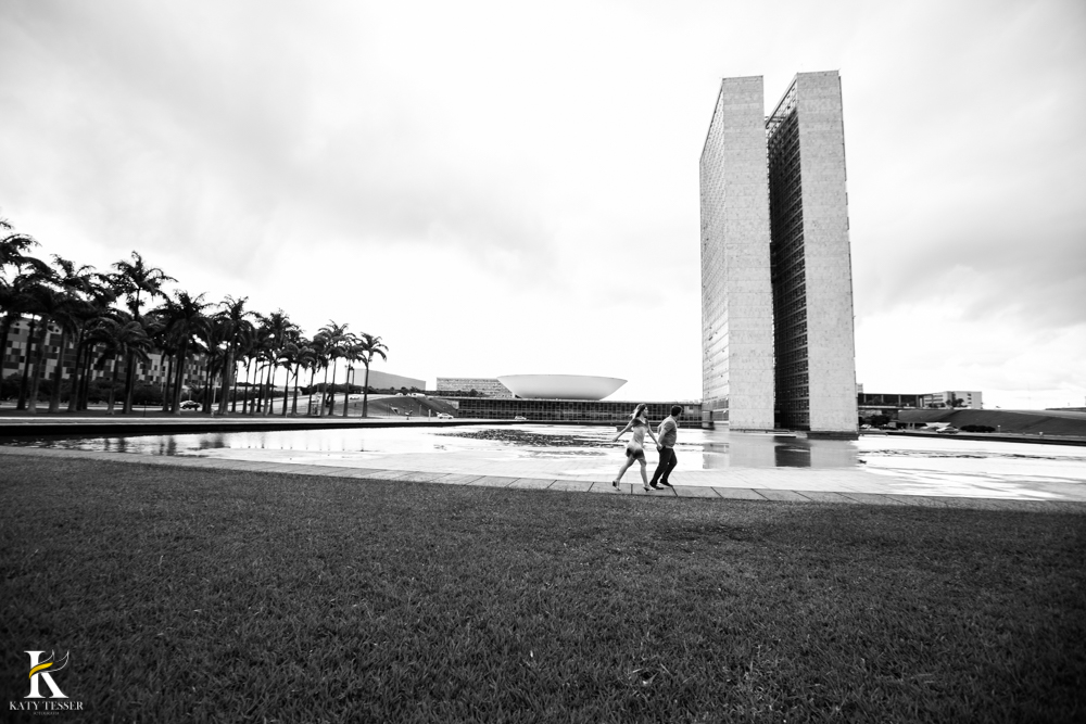 katy-tesser-fotografa-book-pre casamento-pre wedding-wedding-noivo-noiva-casamento-brasilia-df-parana-brasil-exterior-fotos-externas-arquitetura