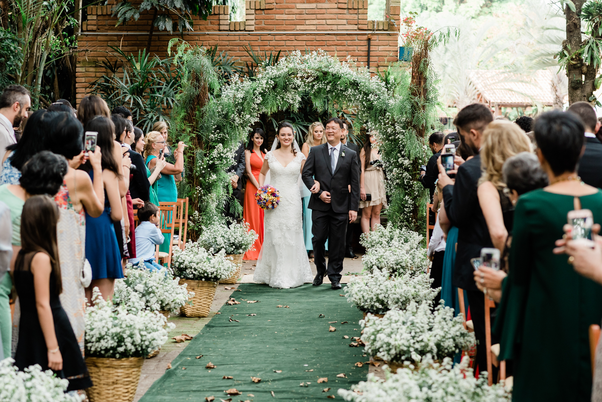 Casamento em Holambra Casamento no interior de São Paulo Fotógrafo de casamento no interior de São Paulo Fotógrafo de casamentos em São Paulo Casamento judaico Casamento no campo Noiva Noivos Onde casar em São Paulo? Decoração rústica de casamento