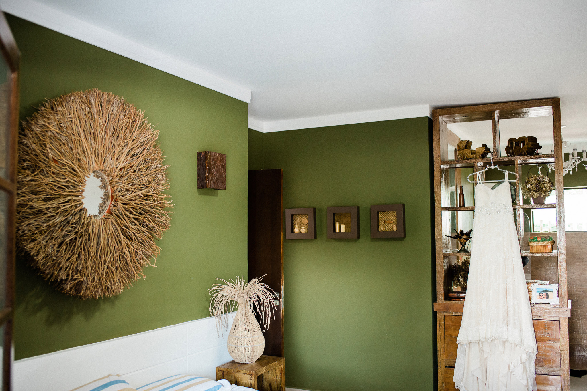 Fotógrafo de casamento na praia Ubatuba ensaio de casal na praia pré wedding na praia Ubatura Guarujá São Sebastião Maresias Amor Casal Fotógrafo em São Paulo Mar areia união roupa para casamento na praia casamento pé na areia noiva noivo noivos casamento