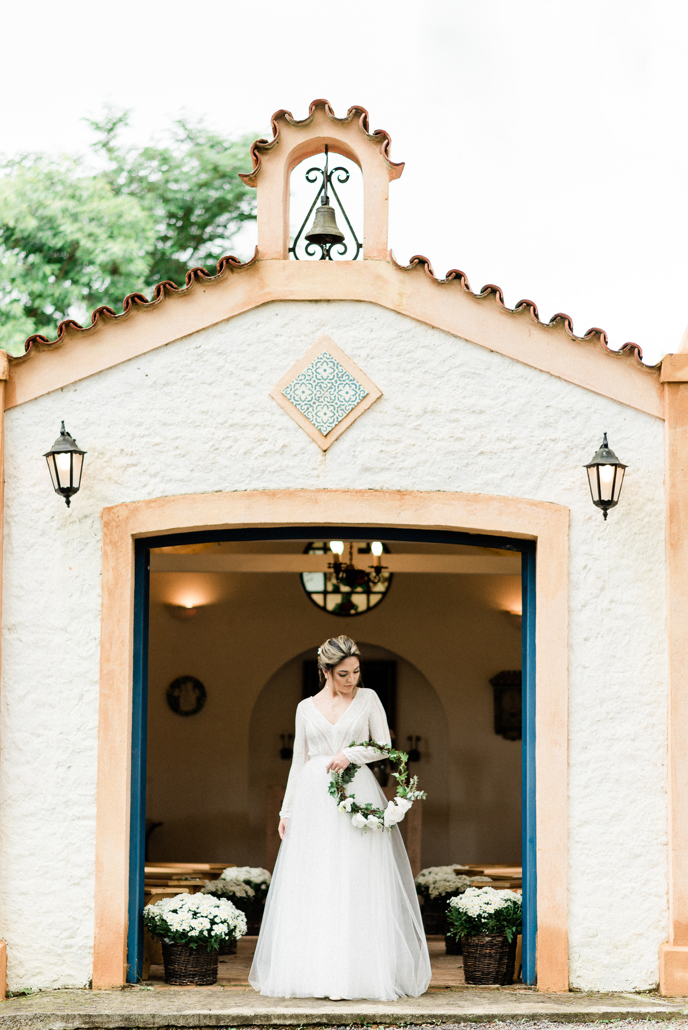 Noiva noivas noivo noivos buquê casamento wedding vestido de noiva maquiagem de noiva fotógrafo de casamento em SP São Paulo fazenda diurno casamento no campo casamento 2019 casamento 2020 amor casal união casamento de dia casamento rústico aliança