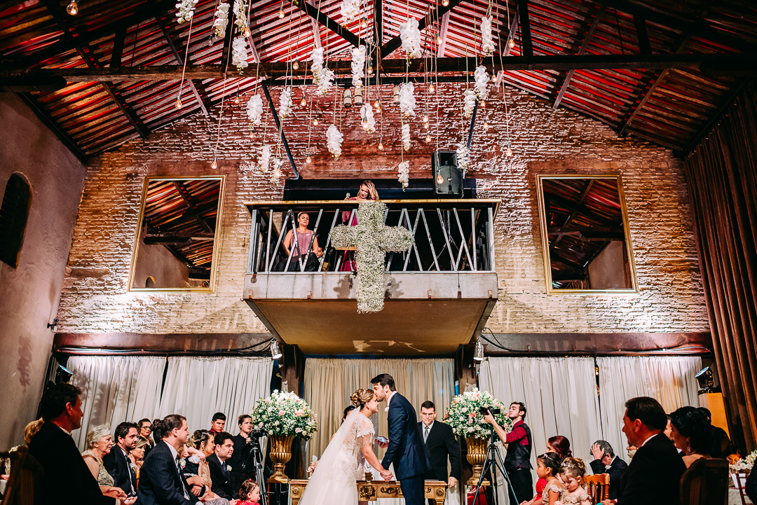 Fotógrafo de casamento Fotos de casamento Fotografia de casamento Fotógrafo de casamento em São Paulo casamento no campo casamento na praia decoração de casamento flores de casamento vestido aliança buquê convite de casamento simples e rústico amor 