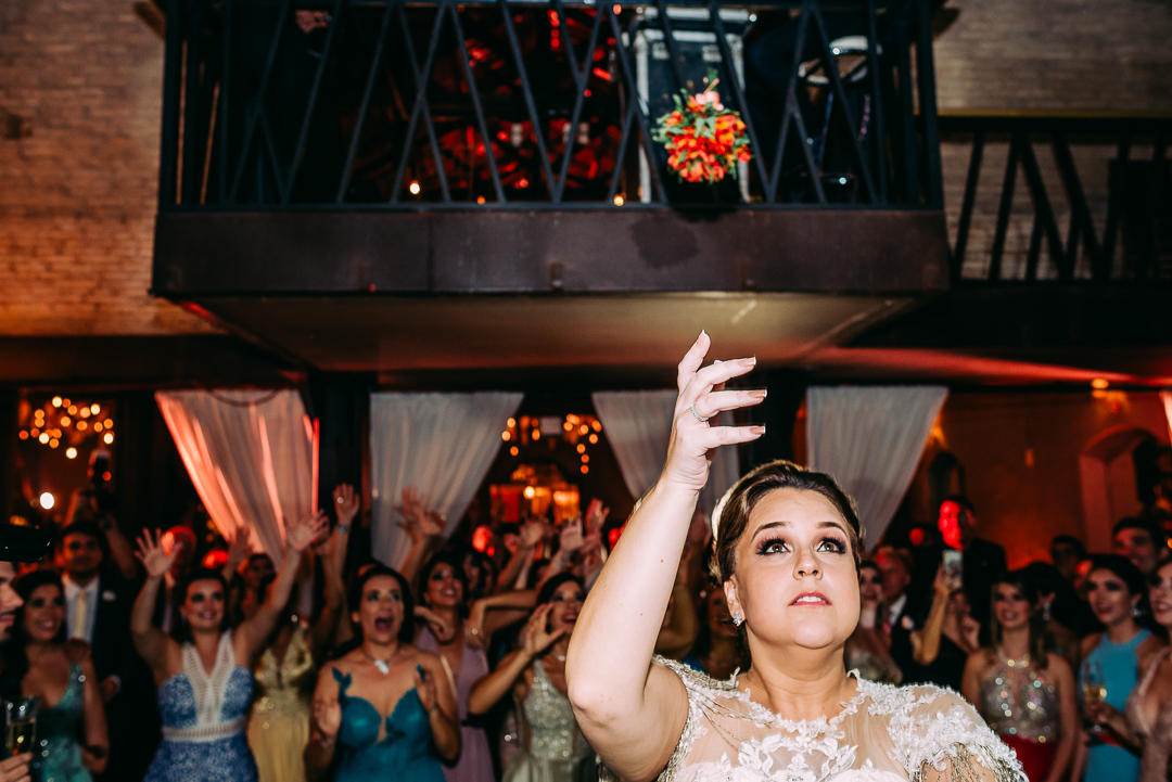 Fotógrafo de casamento Fotos de casamento Fotografia de casamento Fotógrafo de casamento em São Paulo casamento no campo casamento na praia decoração de casamento flores de casamento vestido aliança buquê convite de casamento simples e rústico amor 