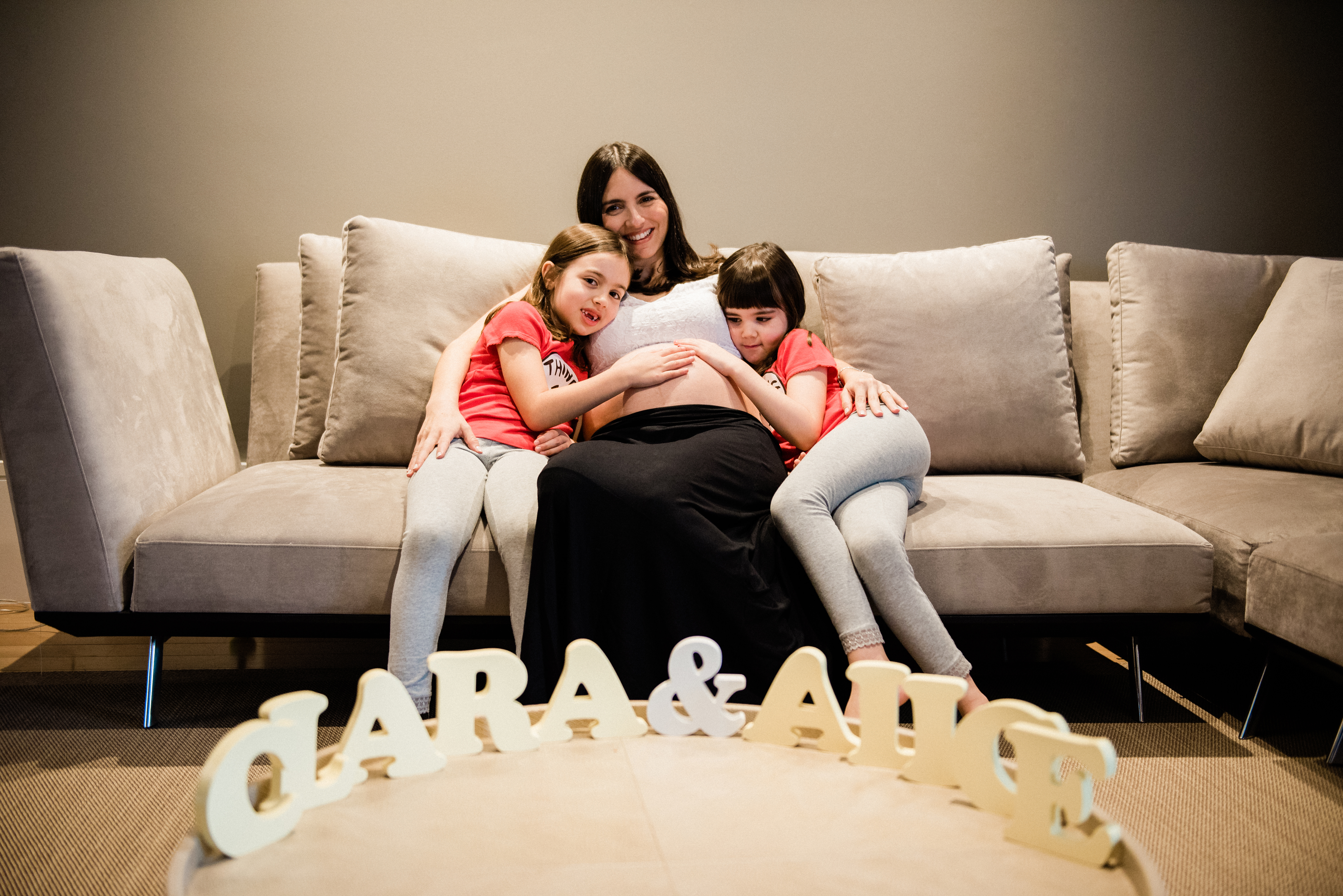 Ensaio de gestante Book de gestante Ensaio de gestante em casa Ensaio de gestante à domicilio Ensaio de gestante lifestyle Gestação Bebê Parto Chupeta Fralda Berço Paternidade Que roupas usar no ensaio de gestante Fotógrafo de gestante em São Paulo