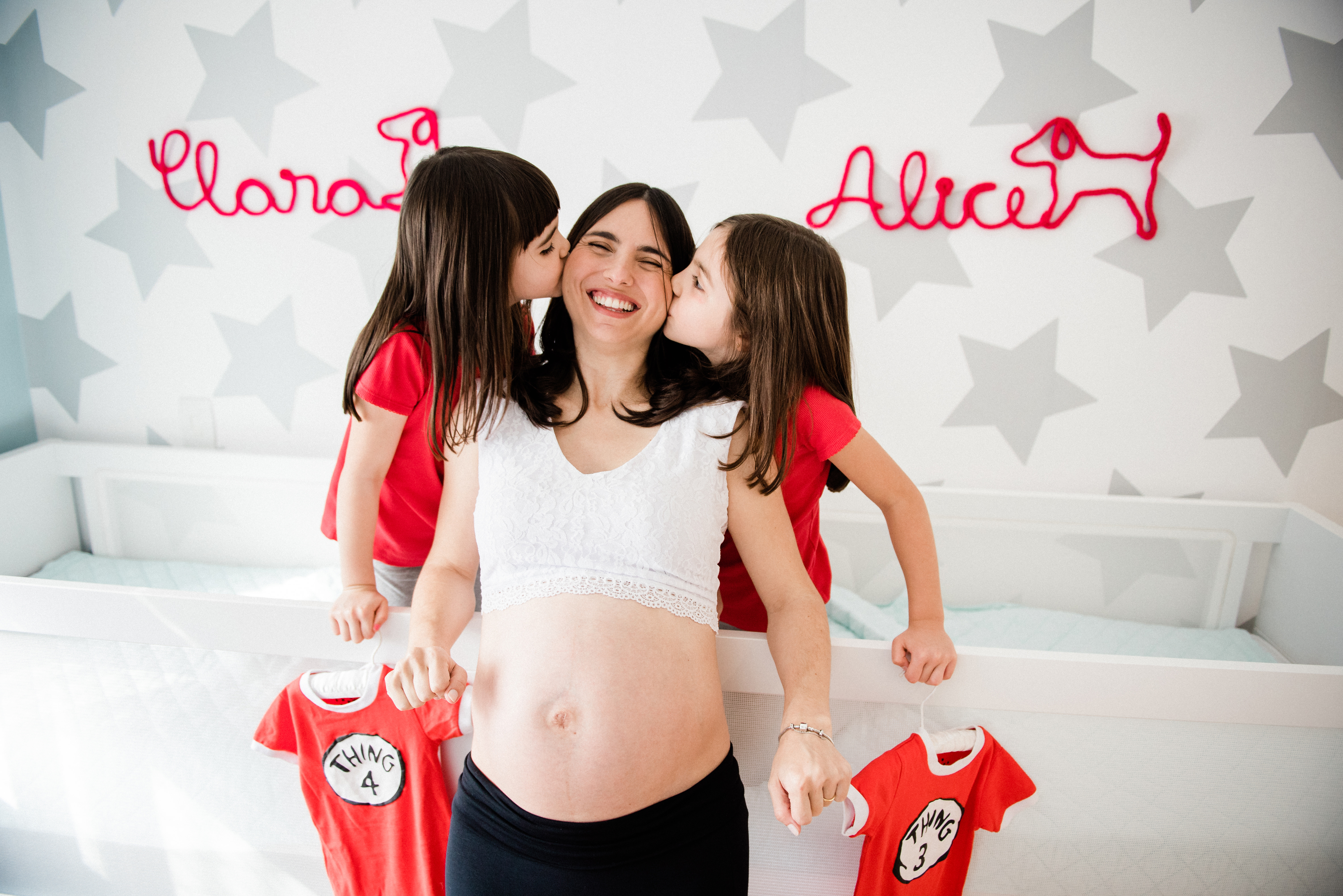 Ensaio de gestante Book de gestante Ensaio de gestante em casa Ensaio de gestante à domicilio Ensaio de gestante lifestyle Gestação Bebê Parto Chupeta Fralda Berço Paternidade Que roupas usar no ensaio de gestante Fotógrafo de gestante em São Paulo