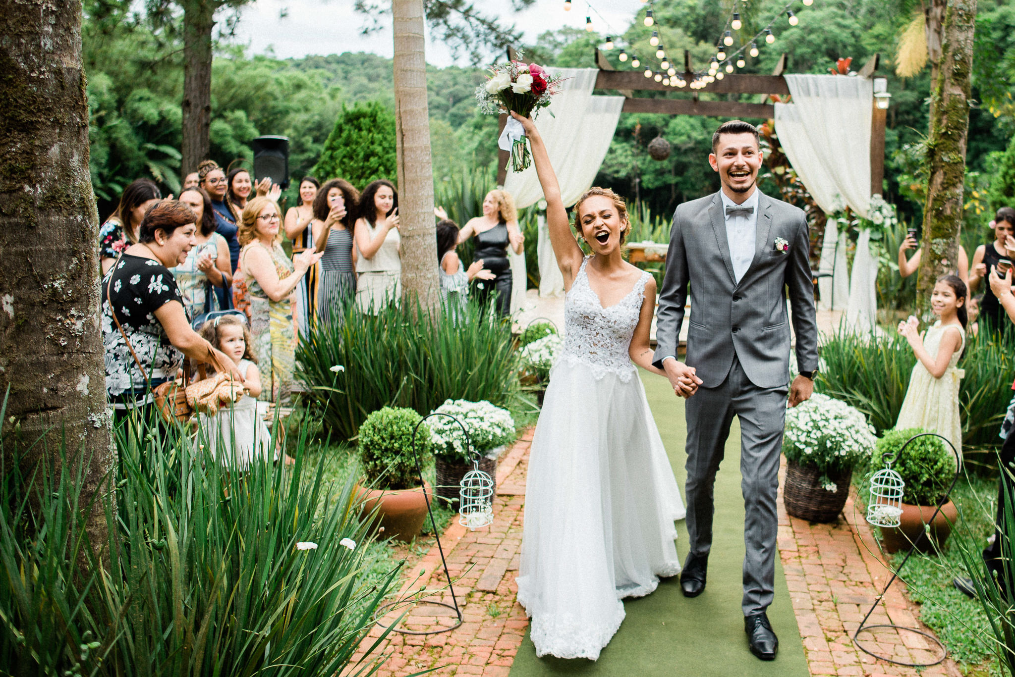 Casamento no campo Casamento na fazenda Lugares para casar no campo Fotógrafo de casamento no campo Fotógrafo de casamentos em São Paulo Melhores fotógrafos de SP para casamento Casamento durante o dia Fotógrafo para Casamento no por do sol Noiva Noivos