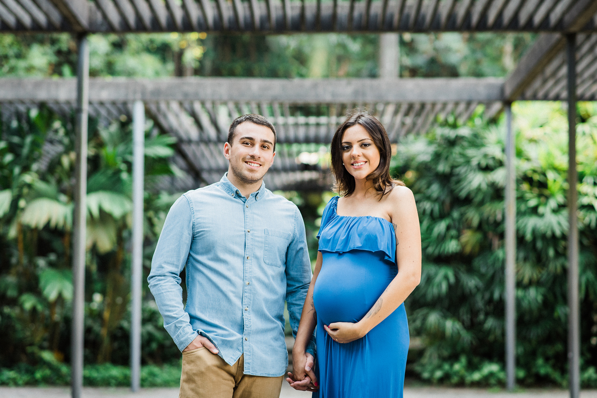 Ensaio gestante parque Burle Marx casal feliz amor