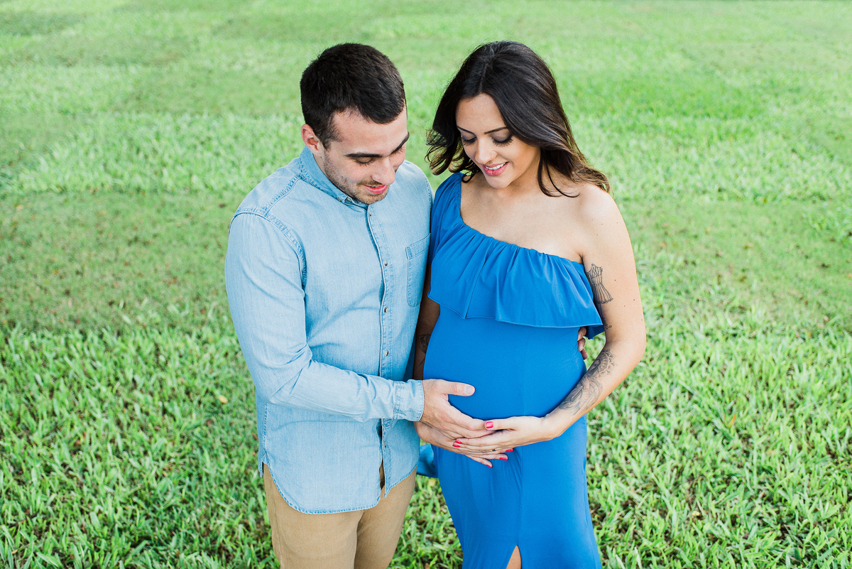 Ensaio gestante parque Burle Marx casal feliz amor
