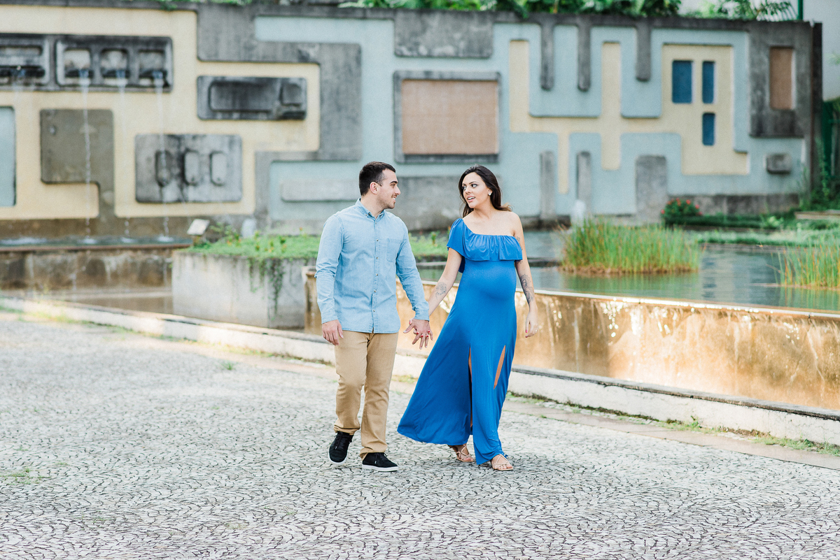 Ensaio gestante parque Burle Marx casal feliz amor