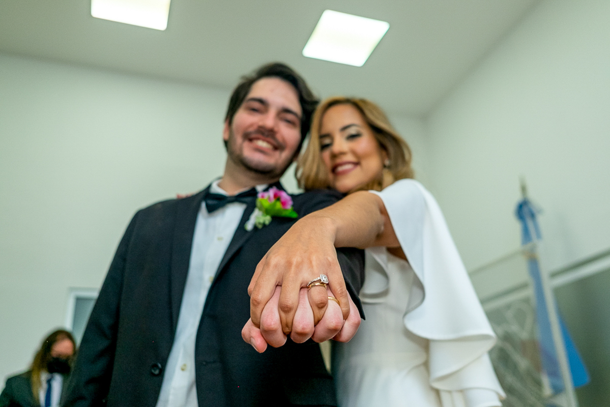 francisco veliz-fotografo-buenos-aires-argentina-registro-civil-palermo-anillos-alianzas-pareja