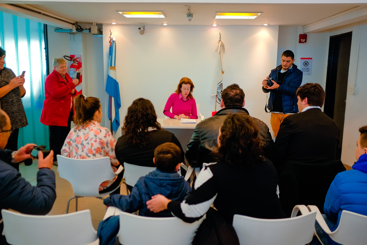 cecilia-alan-fotografia-casamiento-civil-francisco-veliz-jefatura