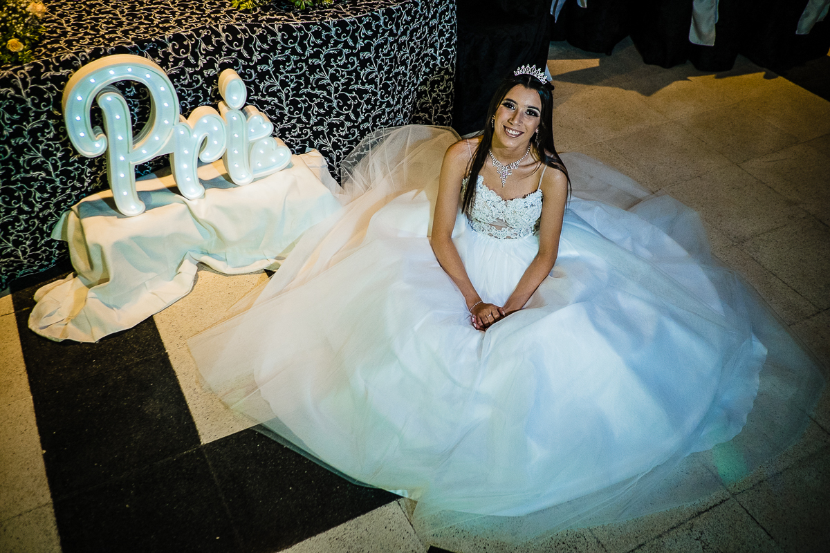 francisco-veliz-fotografia-quinceaños-tradicional