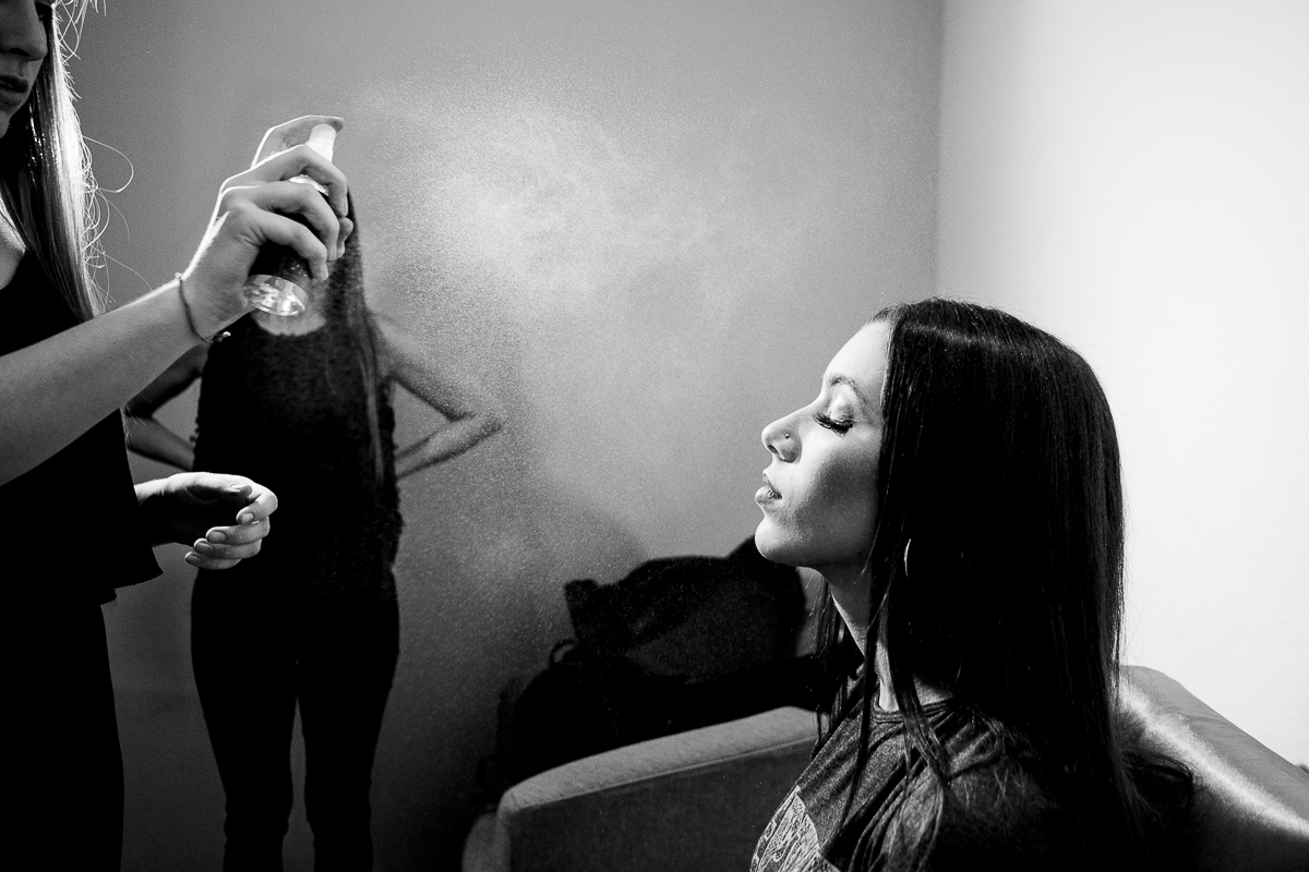 francisco-veilz-makeup-priscila-spray