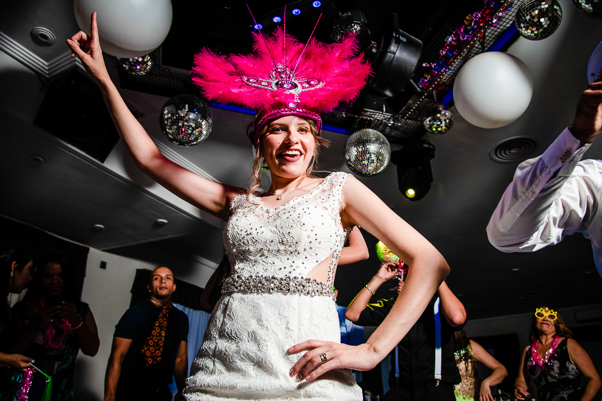 francisco-veliz-boda-buenos-aires-novia-sonriendo-cotillon