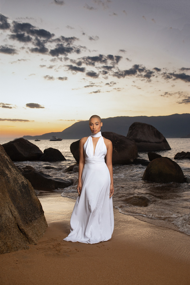 editorial de noiva na praia, noiva, editorial, casamento na praia, fotografia de estudio, fotografia externa