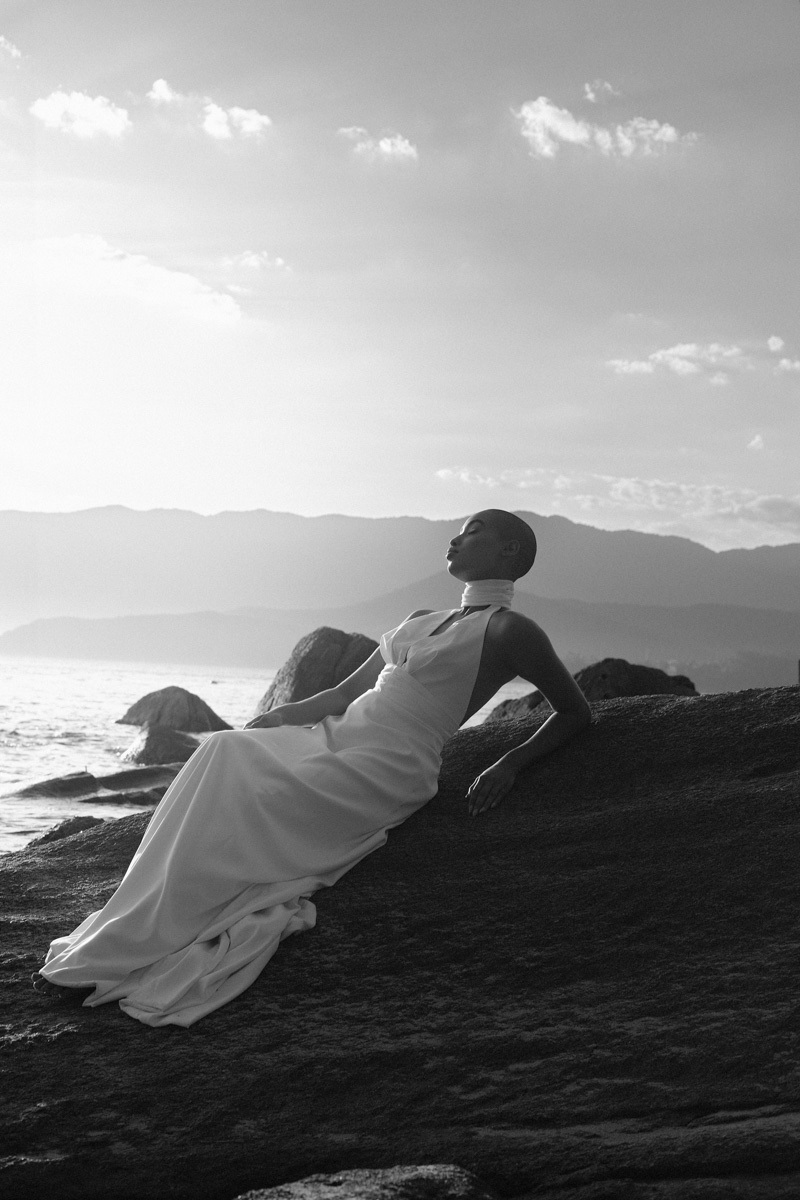 editorial de noiva na praia, noiva, editorial, casamento na praia, fotografia de estudio, fotografia externa