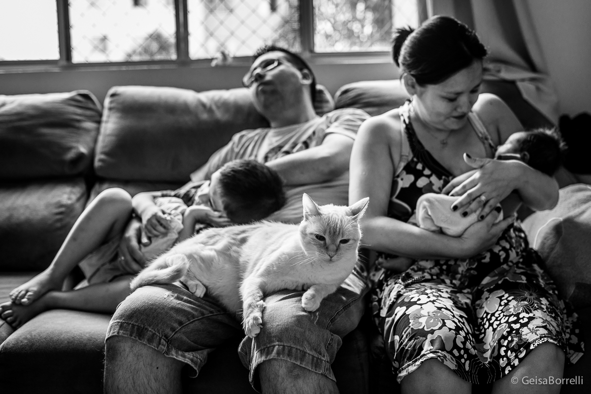 fotografia documental curitiba, ensaio documental curitiba, fotografia familia curitiba, fotografia lifestyle curitiba, ensaio newborn documental, newborn documental curitiba