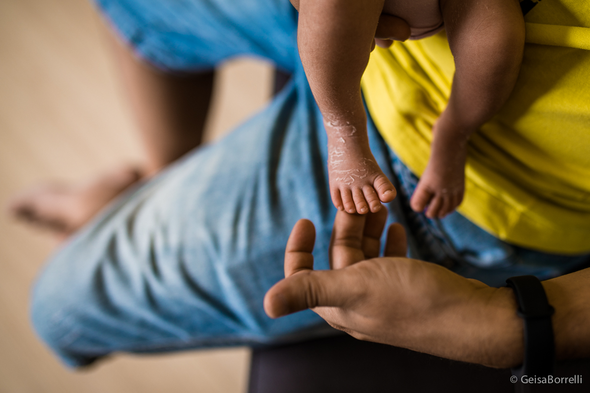 fotografia documental curitiba, ensaio documental curitiba, fotografia familia curitiba, fotografia lifestyle curitiba, ensaio newborn documental, newborn documental curitiba