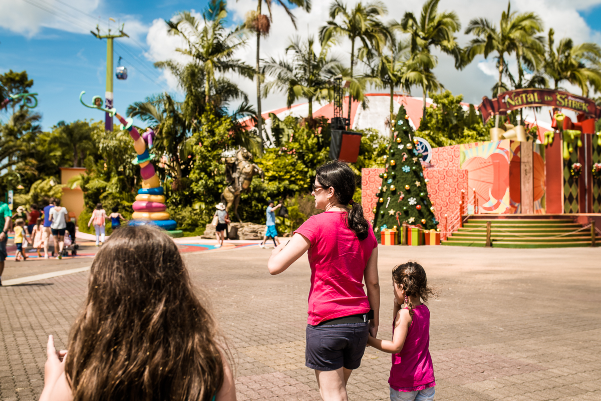 mae e filhas passeando, fotografia de viagem, fotografo curitiba, fotografo documental, curitiba, fotodocumental, fotografia lifestyle, fotografia de familia, foto de familia