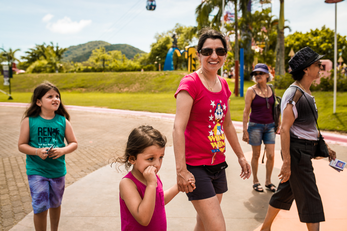 familia passeando, avo, fotografia de viagem, fotografo curitiba, fotografo documental, curitiba, fotodocumental, fotografia lifestyle, fotografia de familia, foto de familia