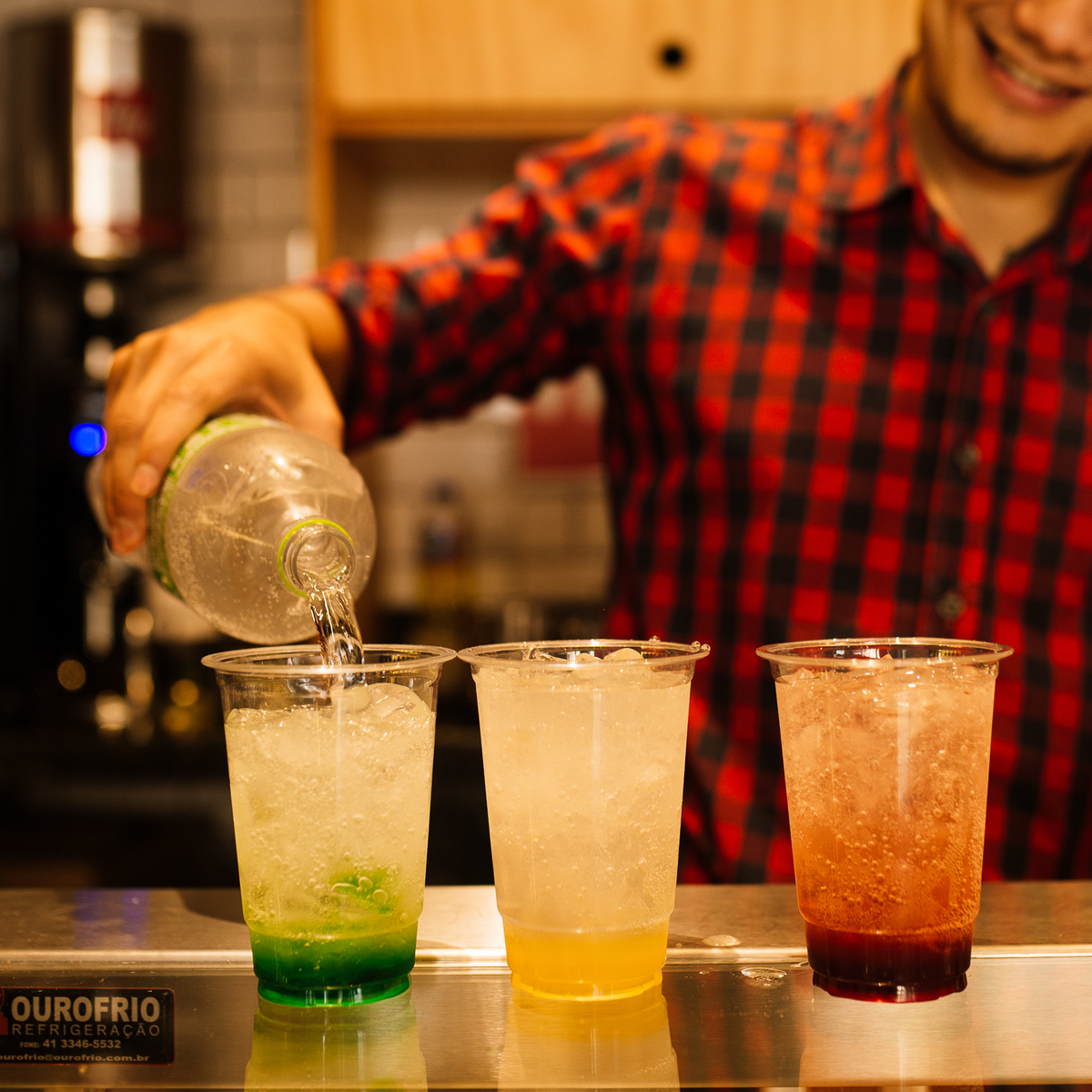 preparando drink, fotografia gastronomica, fotografia de gastronomia, fotografia de comida, fotografia gastronomica curitiba, fotógrafo de gastronomia, fotógrafo curitiba, fotógrafo de gastronomia Curitiba, geísa borrelli fotografia